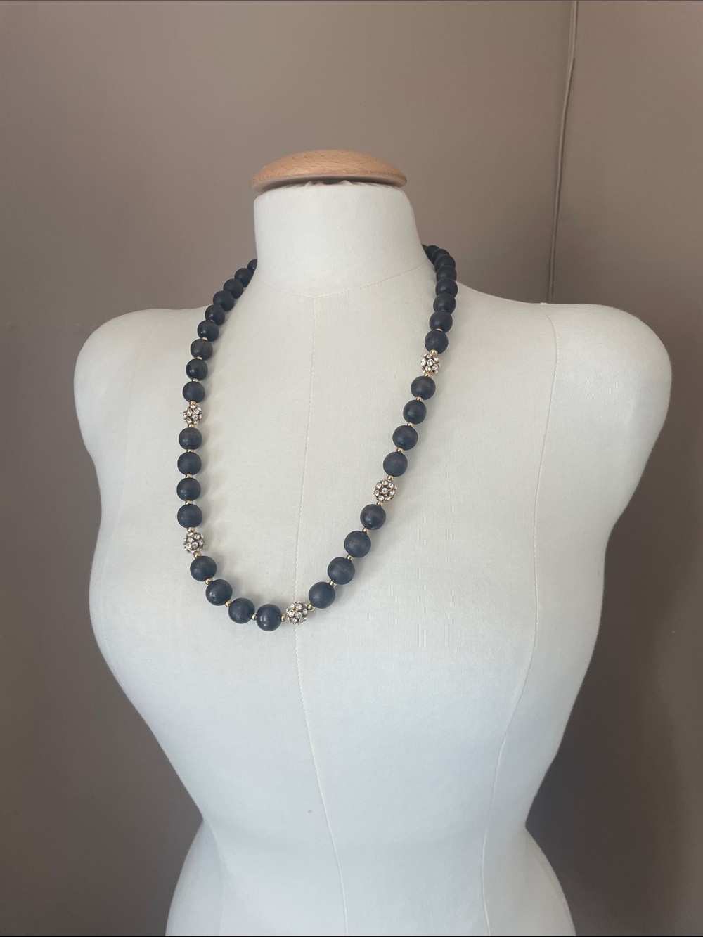 Kate Spade Wood you be mine statement Necklace 28” dark brown beads